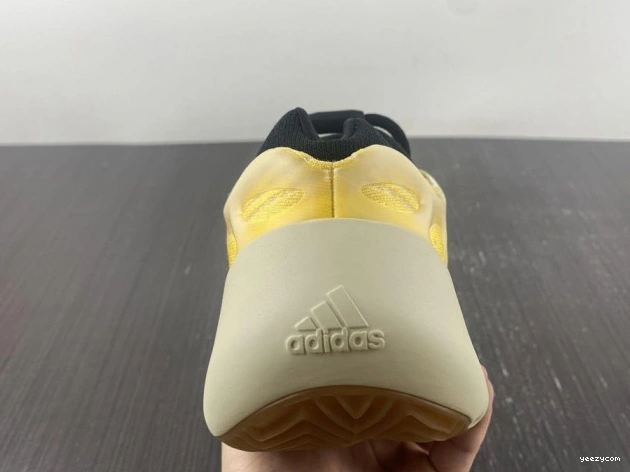 Mono HP5425 V3 700 Safflower Adidas Yeezy 1203